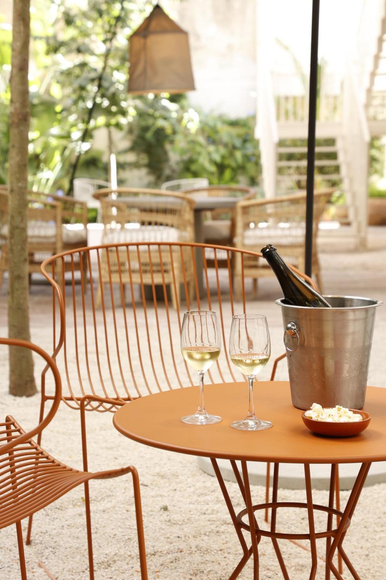Patio Do Tijolo Hotel Lisbon Exterior photo
